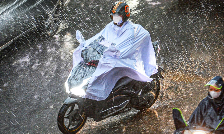 Dự báo thời tiết ngày 25/2: Miền Bắc mưa rào và dông, đề phòng lốc, sét