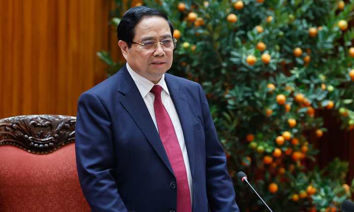 Thủ tướng: Phấn đấu giá trị thanh toán không dùng tiền mặt gấp 30 lần GDP vào năm 2030