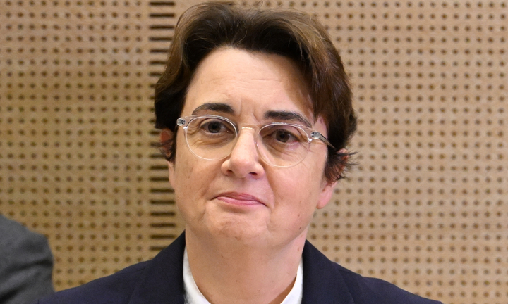 Trộm đột nhập lấy 102 triệu USD trang sức, Giám đốc bảo tàng Louvre từ chức