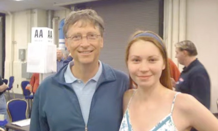 Bí mật vụ ngoại tình của Bill Gates với hai phụ nữ Nga