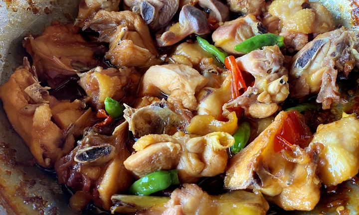 Cách làm gà nấu ớt hiểm thơm ngon, cay nồng 