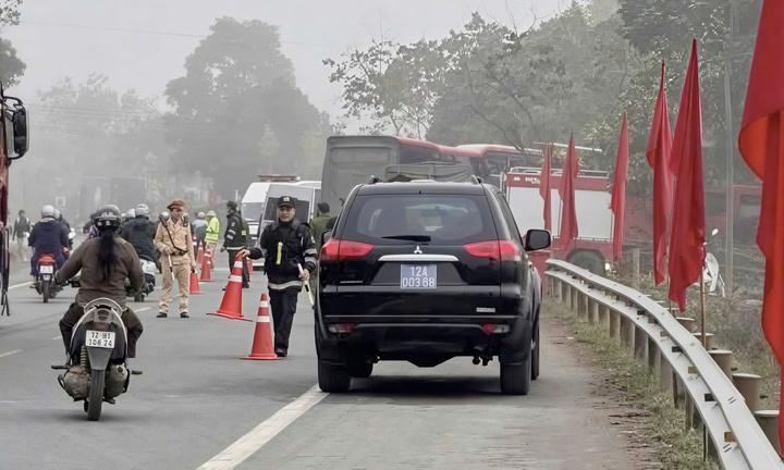 Tại nạn thảm khốc giữa 2 xe khách ở Lạng Sơn, 6 người thương vong