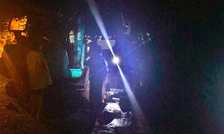 Khơi thông miệng cống sau mưa lớn ở Đắk Lắk, người đàn ông bị nước cuốn tử vong