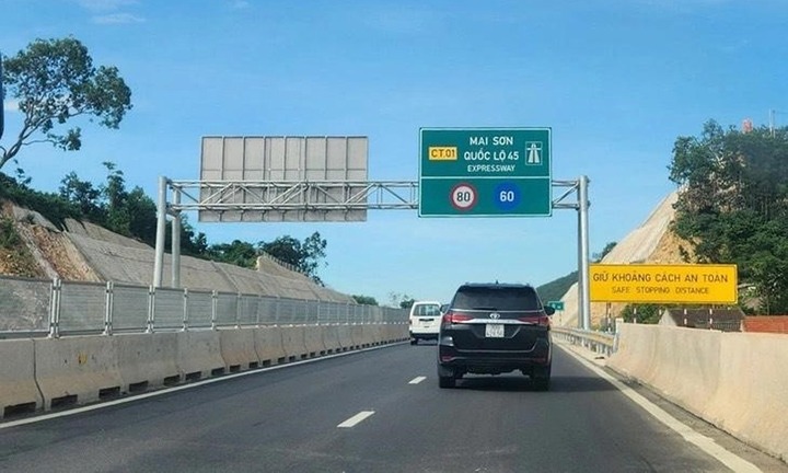 Điều chỉnh tốc độ một số đoạn tuyến cao tốc Pháp Vân về Nghi Sơn