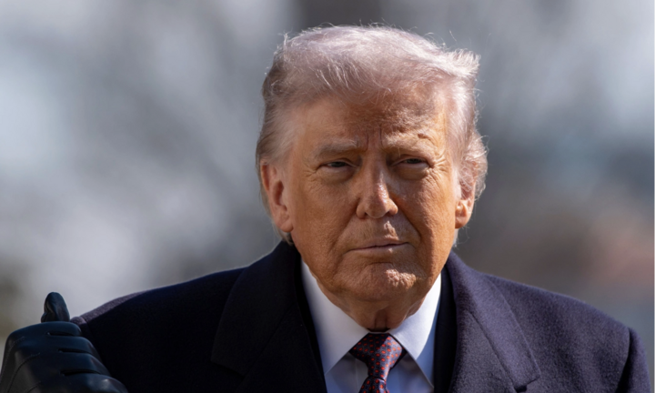 Mỹ để ngỏ khả năng điều bộ binh tới Iran, ông Trump cảnh báo 'sóng lớn chưa đến'