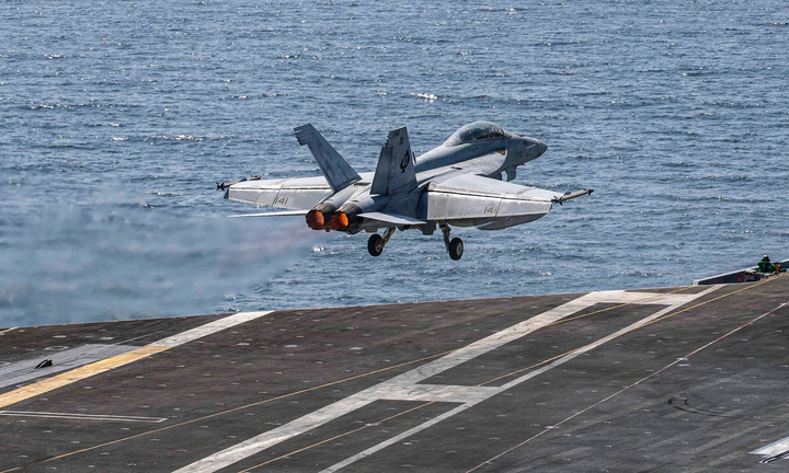 Sức mạnh dàn khí tài quân sự được Mỹ - Israel và Iran tung vào cuộc xung đột