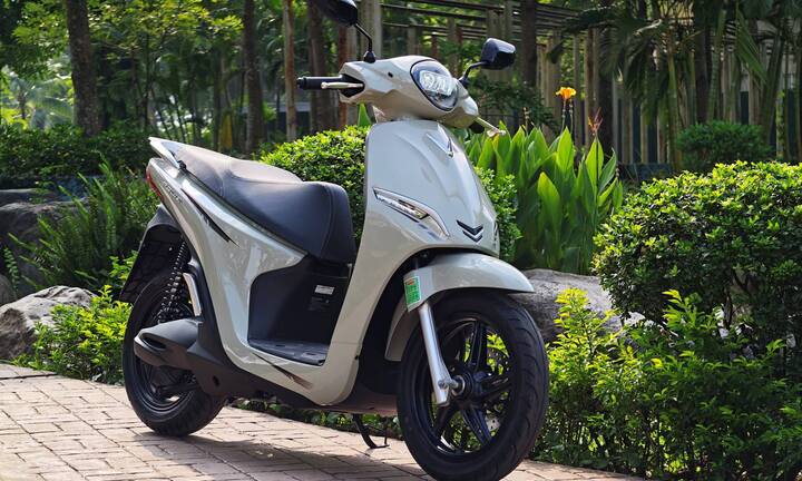 VinFast Feliz 2025: Xe máy điện đủ đẹp để đi làm, đủ khỏe để chạy dịch vụ