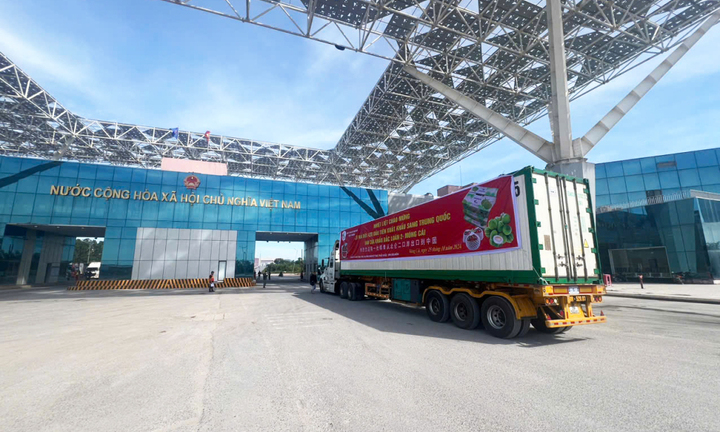 Quảng Ninh thí điểm thông quan cuối tuần qua cầu Bắc Luân II từ 7/3