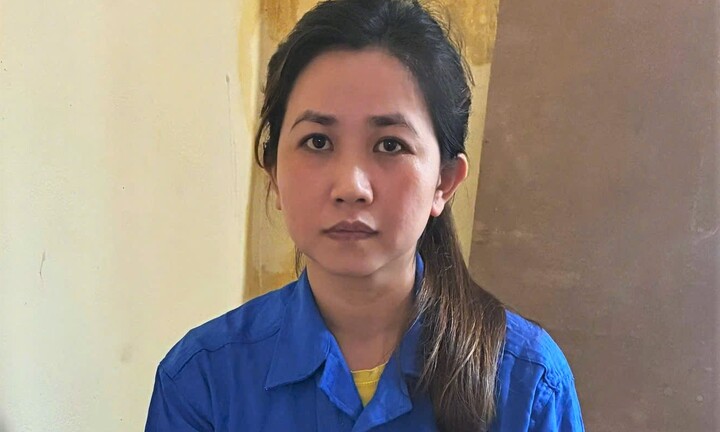 Người phụ nữ trộm 280 chỉ vàng của nhà chồng rồi tráo vàng giả 
