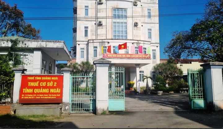 Lãnh đạo Thuế Quảng Ngãi thừa nhận việc xin tiền xã, phường 'là không phù hợp'