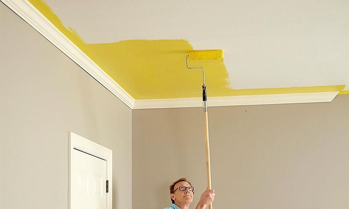 Mẹo sơn trần nhà giúp phòng khách đẹp và bền màu