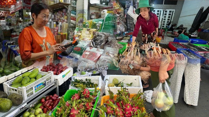 Bán con cá, miếng thịt có phải xuất hóa đơn? 