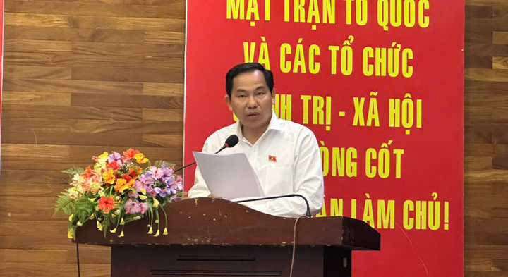 Chủ nhiệm Văn phòng Quốc hội Lê Quang Mạnh tiếp xúc cử tri tại TP.HCM