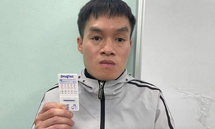 Tạm giữ gã đàn ông ở Bắc Ninh dụ dỗ, giao cấu với bé gái rồi quay video