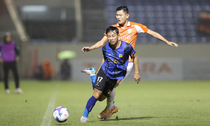 V.League chứng kiến 6 đội bóng có nguy cơ xuống hạng