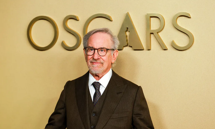 Công nghệ 14/3: Steven Spielberg nói không với AI, Apple cải tiến MacBook Neo