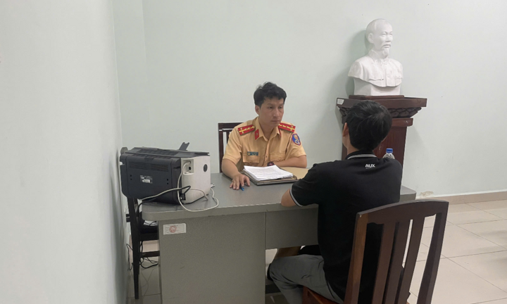 Xử phạt người đàn ông bịa chuyện 'CSGT cướp xe' trên mạng xã hội