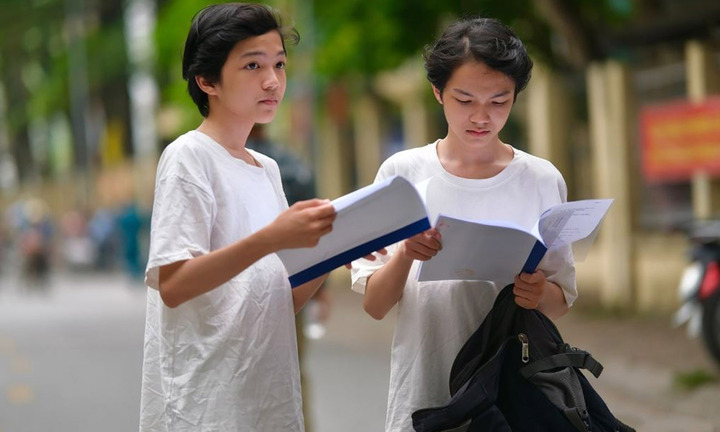 Gần 60.000 học sinh Hà Nội không có cơ hội vào lớp 10 công lập năm học 2026-2027