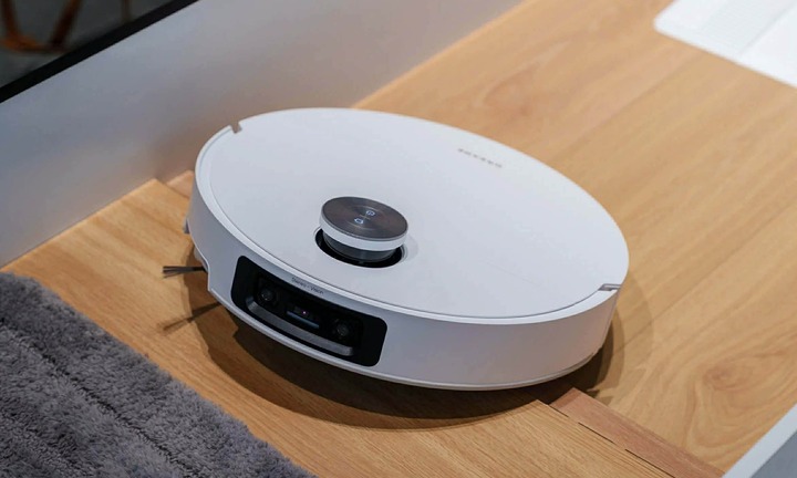 Khám phá robot hút bụi 'chân dài' vượt địa hình, giá tới 37 triệu đồng