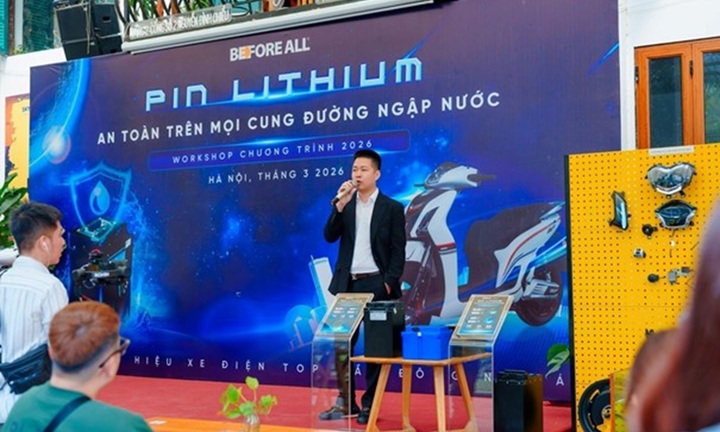 Before All thử thách ngâm pin xe điện trong nước