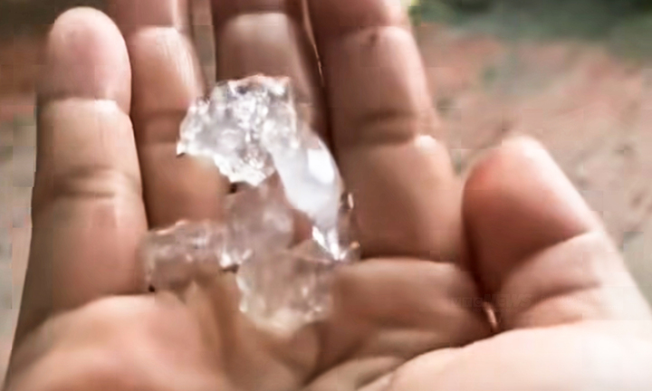 Mưa đá, giông lốc xuất hiện ở Sơn La, Phú Thọ