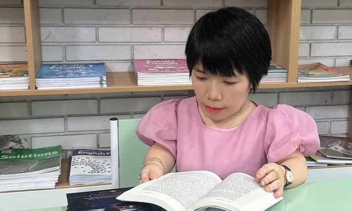 Nữ giám đốc cao 86cm và hành trình 'viết lại mười lần mỗi nét chữ'