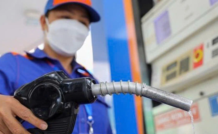 Thuế môi trường với xăng, dầu có thể được giảm một nửa đến hết tháng 6