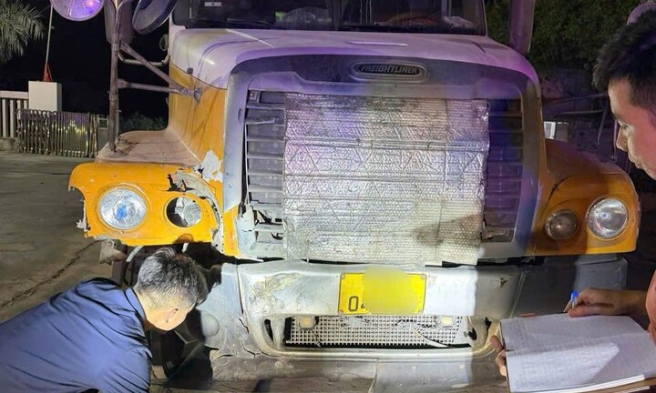 Tạm giữ tài xế xe đầu kéo tông chết người rồi chạy trốn 150km