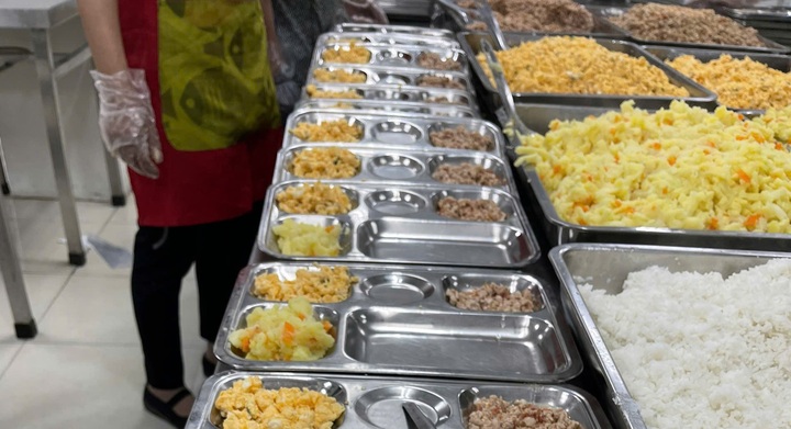 Đổi cách gom đơn hàng trước khi giao, tiểu thương bớt gánh nặng tiền xăng