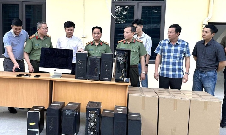 Đường dây do học sinh lớp 12 cầm đầu phát tán mã độc, đánh cắp dữ liệu thế nào?