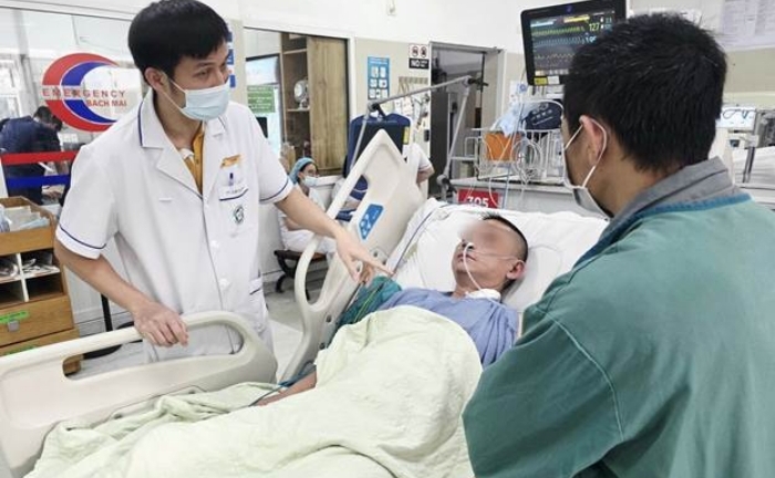 Ngừng tim khi đang ngồi chờ kết quả xét nghiệm