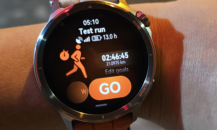 Chạy bộ dưới hầm chung cư, bất ngờ với GPS của HUAWEI WATCH GT Runner 2