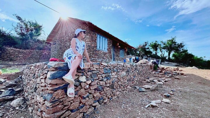 Khám phá Đồi Cổ Thạch - làng đá bên biển đang 'hot rần rần' tại Đắk Lắk 