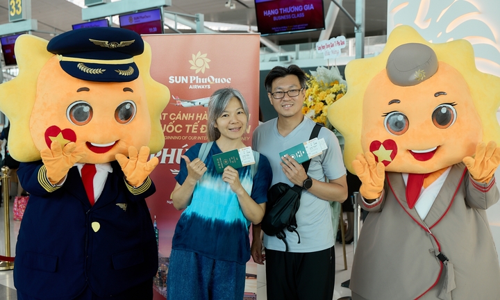 Khách quốc tế ấn tượng với dịch vụ của Sun PhuQuoc Airways
