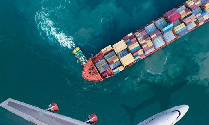 Đề xuất miễn lệ phí hàng không, hàng hải đến hết năm