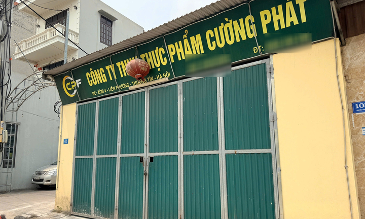 Camera giăng kín 'căn bếp' cung cấp thịt lợn nhiễm bệnh vào trường học ở Hà Nội