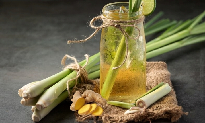 Nhiều người dùng gừng, chanh, sả để giảm mỡ máu, chuyên gia nói gì?