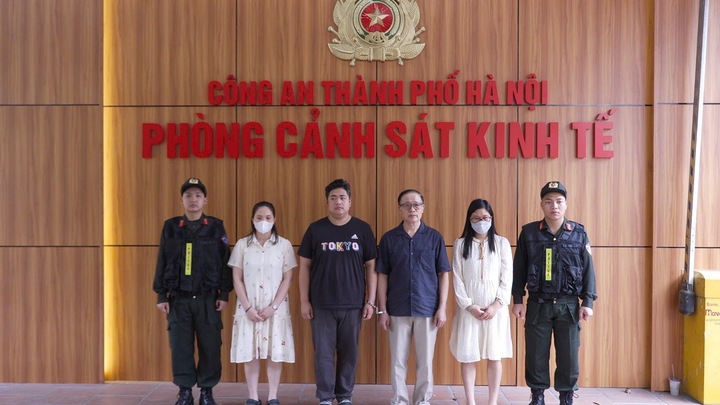 Vàng Bảo Tín Minh Châu giấu doanh thu 9.700 tỷ đồng