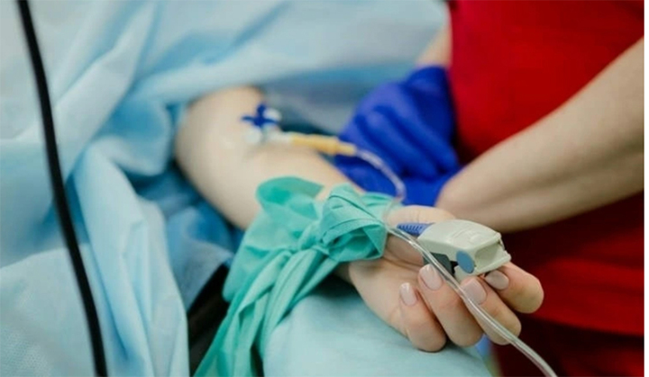 Tỉnh dậy sau phẫu thuật, bệnh nhân bỗng biết nói tiếng Tây Ban Nha