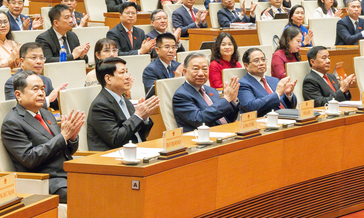 Toàn cảnh phiên khai mạc Kỳ họp thứ Nhất, Quốc hội khóa XVI