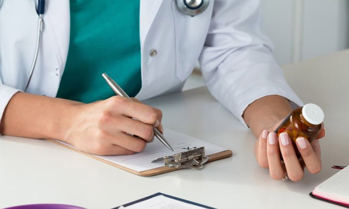 Kê đơn sai, bán thuốc hết hạn có thể bị tước chứng chỉ, phạt tới 30 triệu đồng