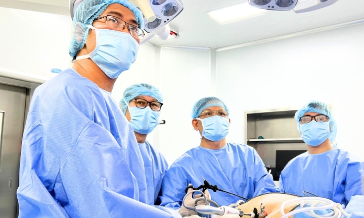Chuyên gia Vinmec gỡ vòng thắt tồn tại suốt 20 năm, 'giải cứu' bệnh nhân béo phì