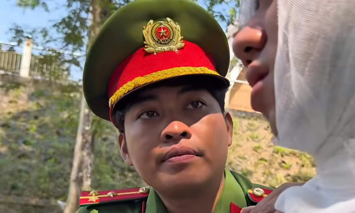 Công an xã ở Huế làm clip tuyên truyền luật giao thông như phim điện ảnh