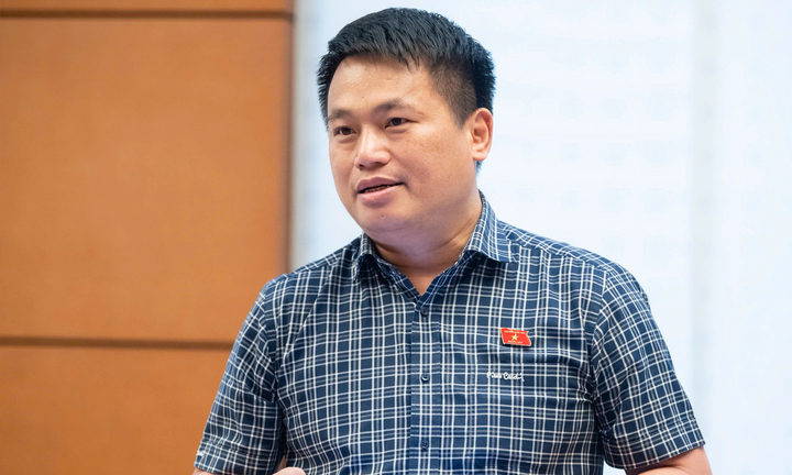 Dự trữ xăng dầu quốc gia: Không thể chờ đến khi 'khát' mới bắt đầu đào giếng