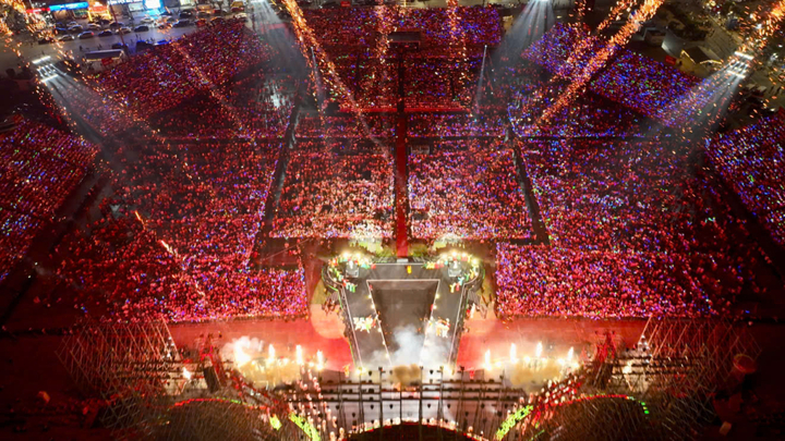 50.000 khán giả bùng nổ với đêm concert ‘Thanh âm kỷ nguyên mới’