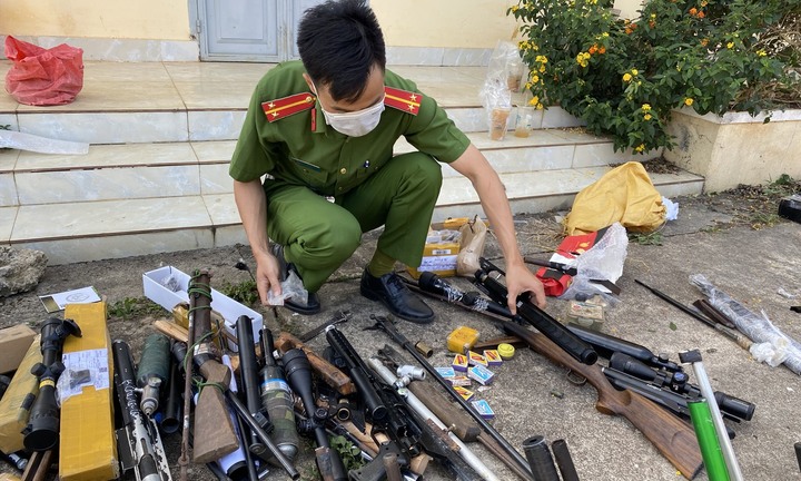 Cách phản ánh vi phạm quản lý, sử dụng vũ khí trên ứng dụng VNeID