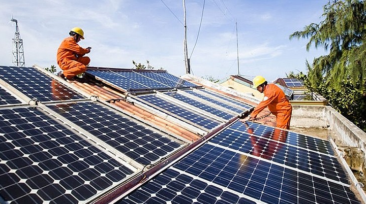 Phạt tới 20 triệu đồng nếu lắp điện mặt trời không thông báo