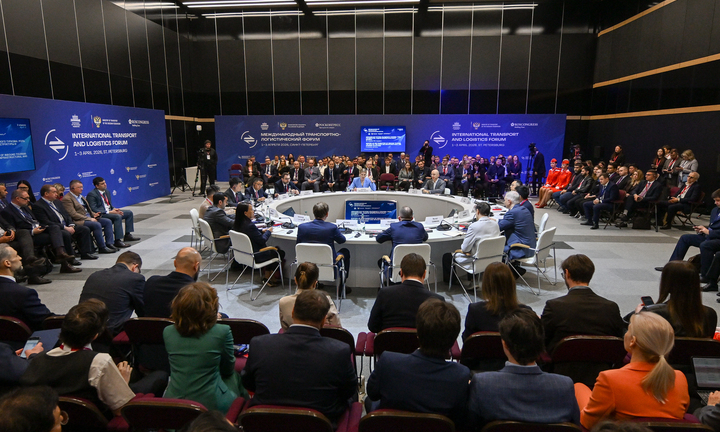 Doanh nghiệp Việt chủ động 'vào cuộc' tại diễn đàn vận tải quốc tế