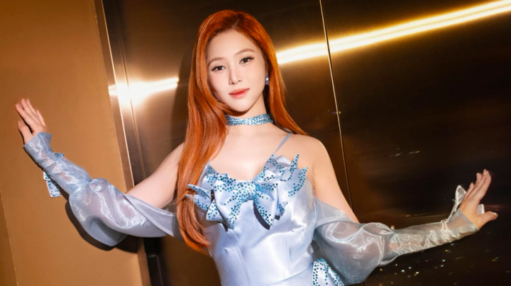 Giành giải Cống hiến gây tranh cãi, Hương Tràm nói 'không bận tâm'