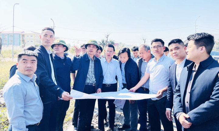 Quảng Ninh siết chặt quản lý, gỡ 'điểm nghẽn' các dự án dang dở